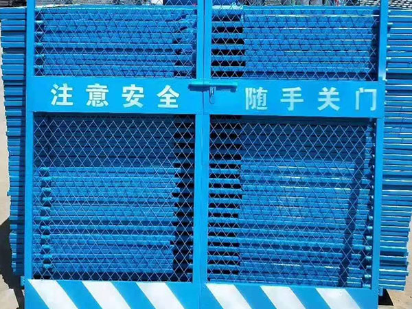 电梯门防护图片3